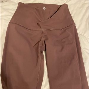 Lululemon scalloped leggings